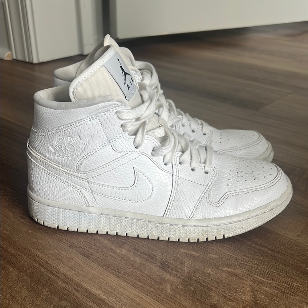 Jordan Women's Sneakers in White